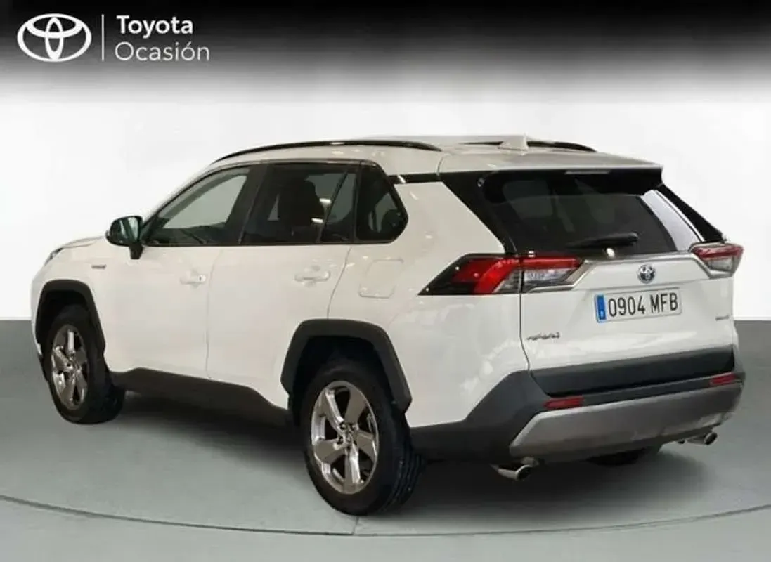 Usado Toyota RAV4 Hybrid Advance 218 CV (160 kW) 2023 Blanco SUV