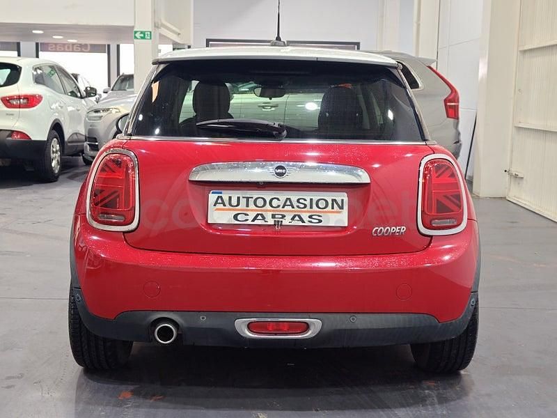 Usado Mini Cooper 136 CV (100 kW) 2019 Rojo Utilitario