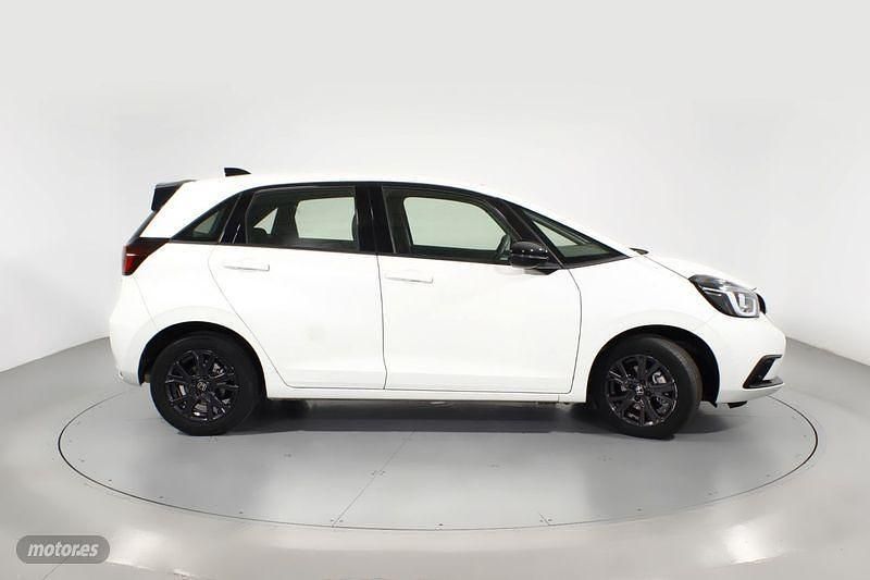 Usado Honda Jazz Elegance 109 CV (80 kW) 2022 Blanco Utilitario