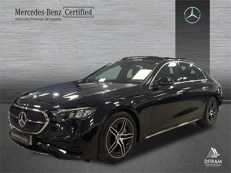 Negro Usado 2024 Mercedes E220 Berlina | 59.900 € - Imagen 1/4