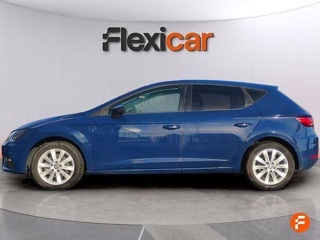Usado Seat Leon Style 110 CV (80 kW) 2018 Azul