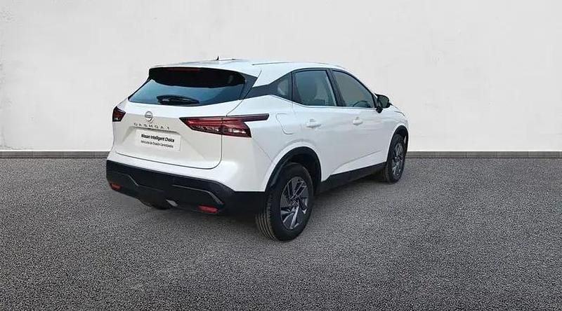 Usado Nissan Qashqai Acenta 158 CV (116 kW) 2024 Lunar white (perlada) SUV