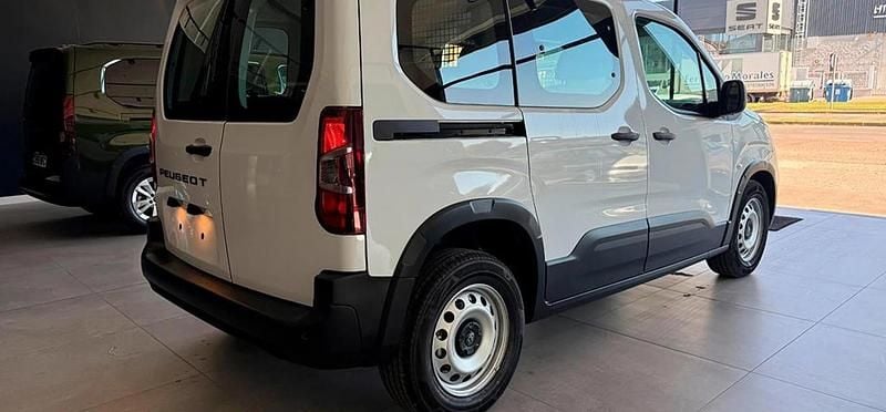 Nuevo Peugeot Rifter Business-Line 99 CV (72 kW) 2025 Pintura blanco icy Monovolumen