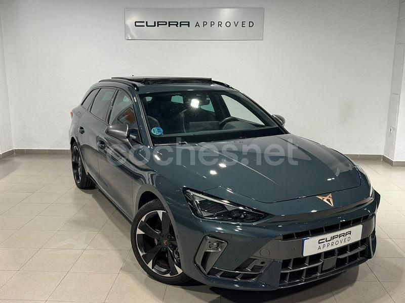 Azul Usado 2024 Cupra Leon Familiar | 30.990 € (Caro) - Imagen 1/4