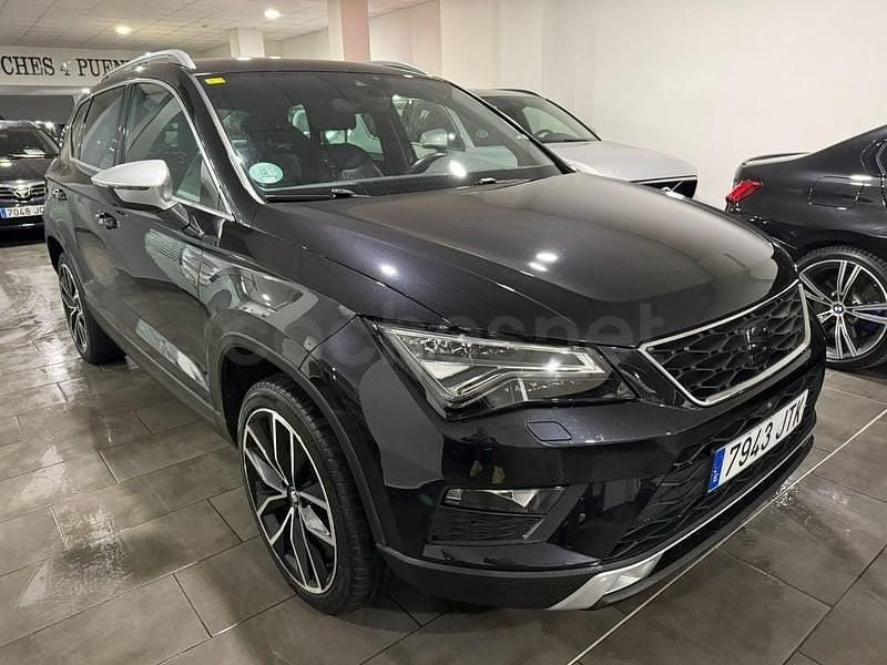 Usado Seat Ateca 4Drive 190 CV (139 kW) 2016 Negro SUV