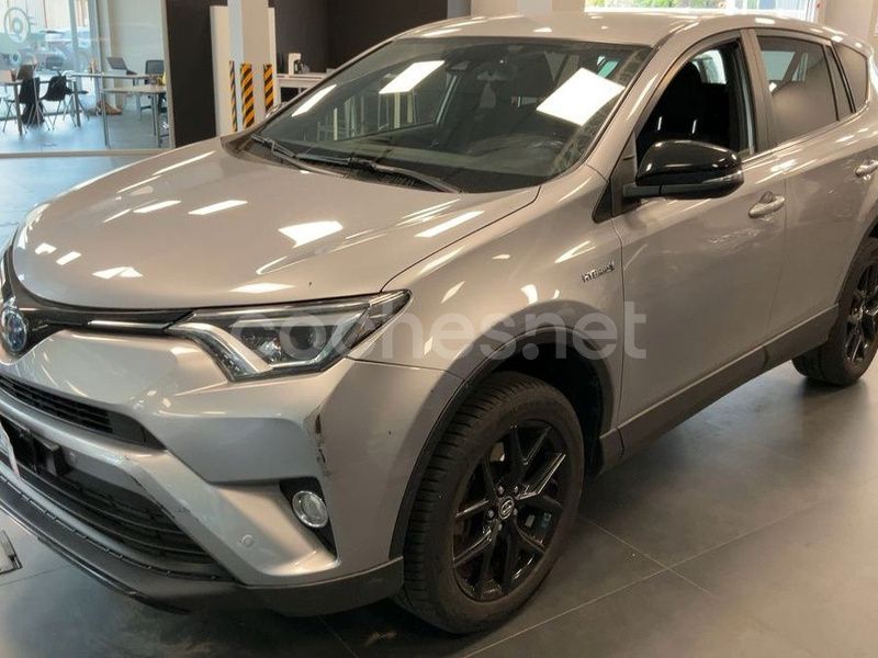 Gris / plata Usado 2018 Toyota RAV4 Hybrid Advance SUV | 20.999 € (Super precio) - Imagen 1/4