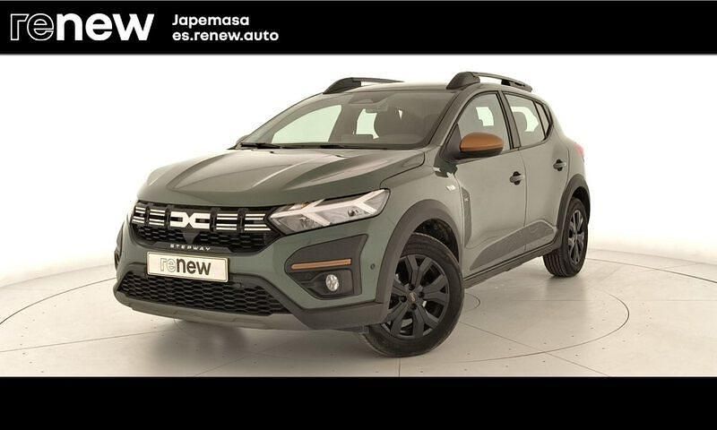 Verde Usado 2025 Dacia Sandero Extreme Berlina | 15.580 € (Super precio) - Imagen 1/4