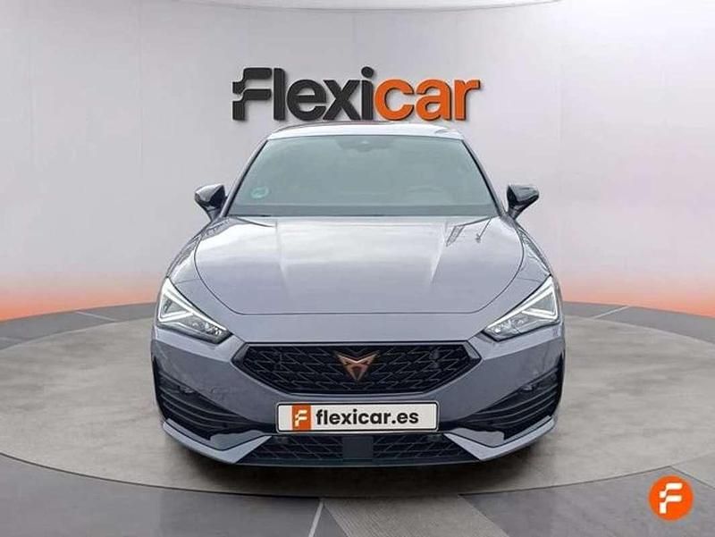 Usado Cupra Leon 190 CV (139 kW) 2023 Gris Utilitario