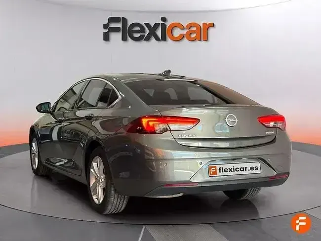 Usado Opel Insignia Excellence 140 CV (102 kW) 2018 Gris Berlina