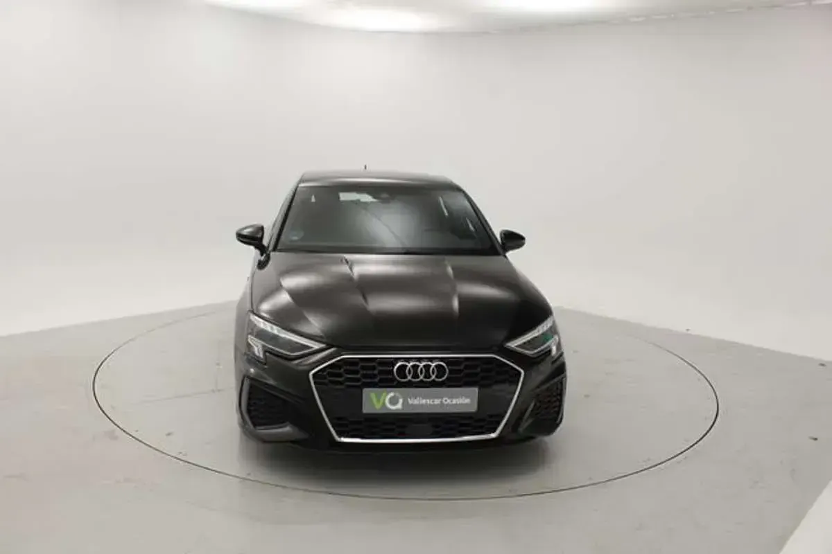 Usado Audi A3 Sportback 150 CV (110 kW) 2023 Negro Utilitario