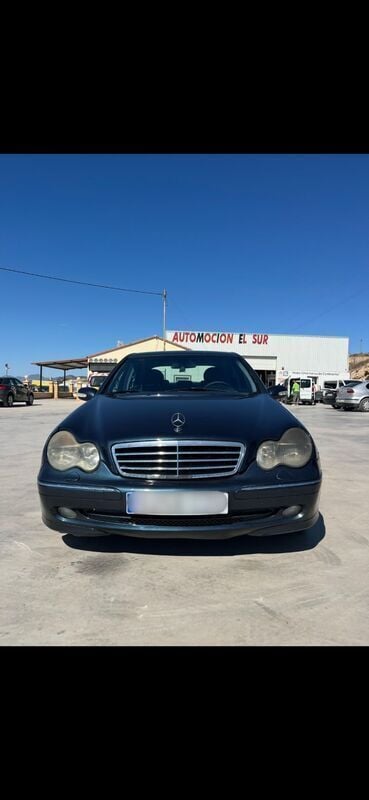 Usado Mercedes C270 Elegance 170 CV (125 kW) 2001 Azul Berlina