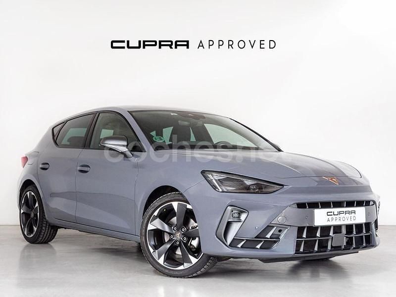 Gris / plata Usado 2024 Cupra Leon Berlina | 28.400 € (Precio justo) - Imagen 1/4