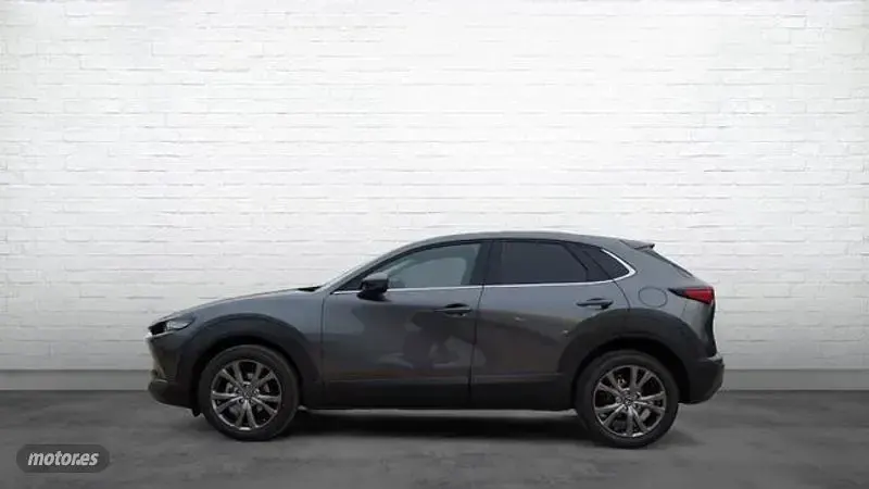Usado Mazda CX-30 Exclusive-Line 186 CV (136 kW) 2024 Gris SUV