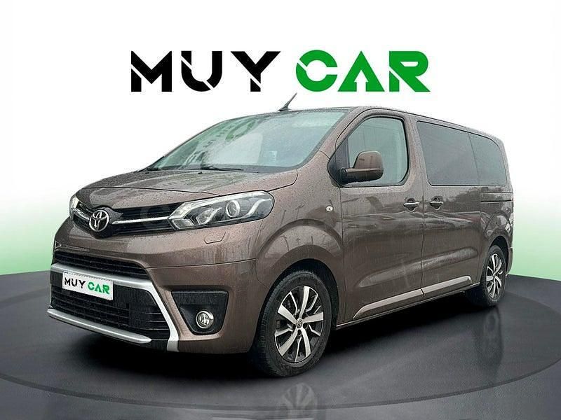Usado Toyota Proace Verso 150 CV (110 kW) 2017 Marrón Familiar