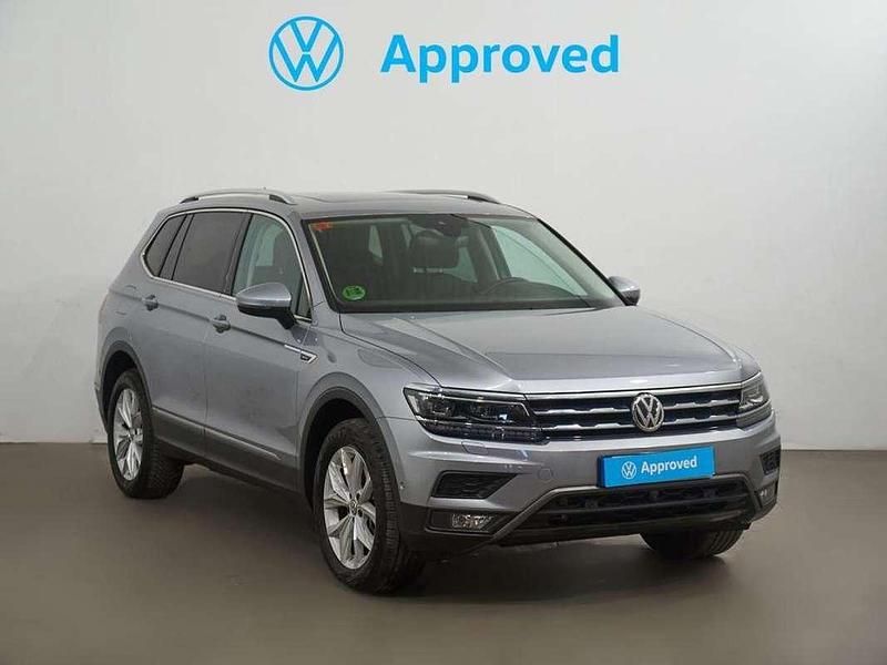 Plateado Usado 2021 VW Tiguan Allspace R-line SUV | 32.990 € (Buen precio) - Imagen 1/4