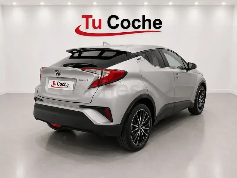 Usado Toyota C-HR Plus 122 CV (89 kW) 2017 Gris / plata SUV