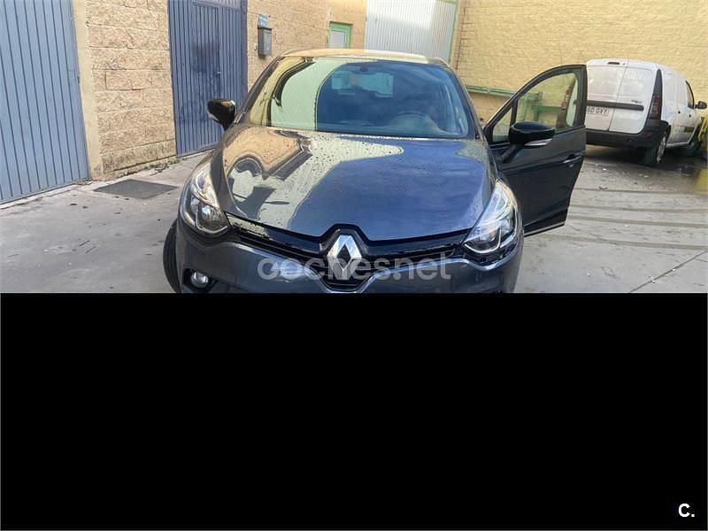 Usado Renault Clio IV LIMITED 90 CV (66 kW) 2019 Gris / plata Berlina