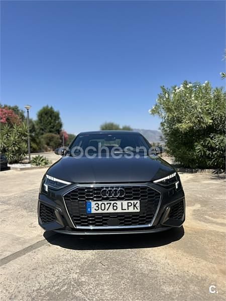 Gris / plata Usado 2021 Audi A3 e-tron S-Line Utilitario | 28.300 € (Precio justo) - Imagen 1/4