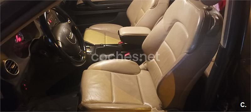 Usado Audi A3 Ambition 250 CV (183 kW) 2006 Negro Utilitario