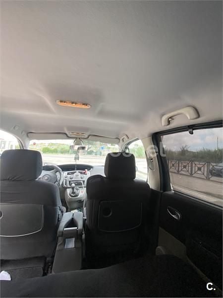 Negro Usado 2007 Renault Scénic II Dynamique Monovolumen | 3300 € (Caro) - Imagen 1/4