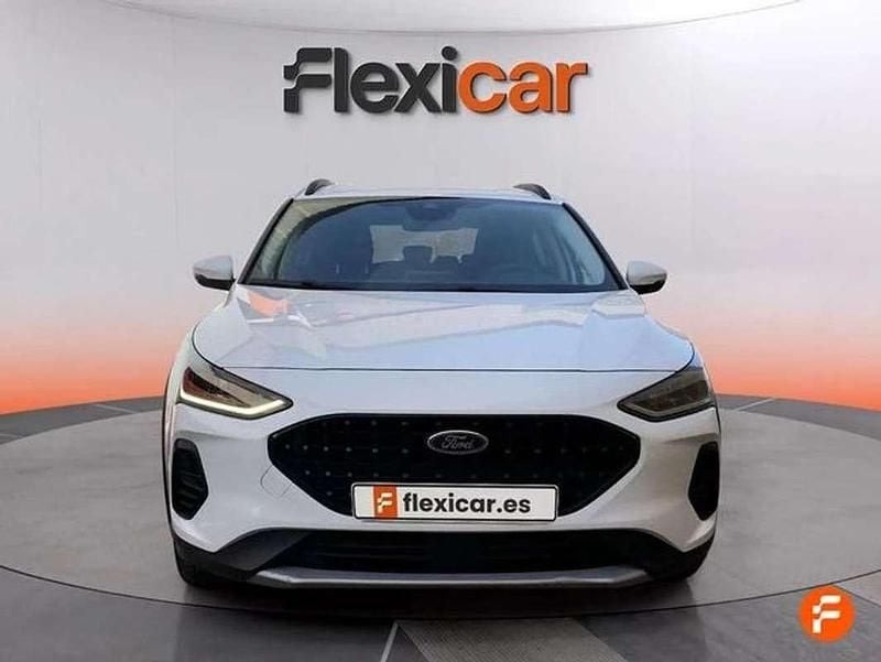 Używany Ford Focus Active 156 KM (114 kW) 2022 Biały Sedan/Limuzyna