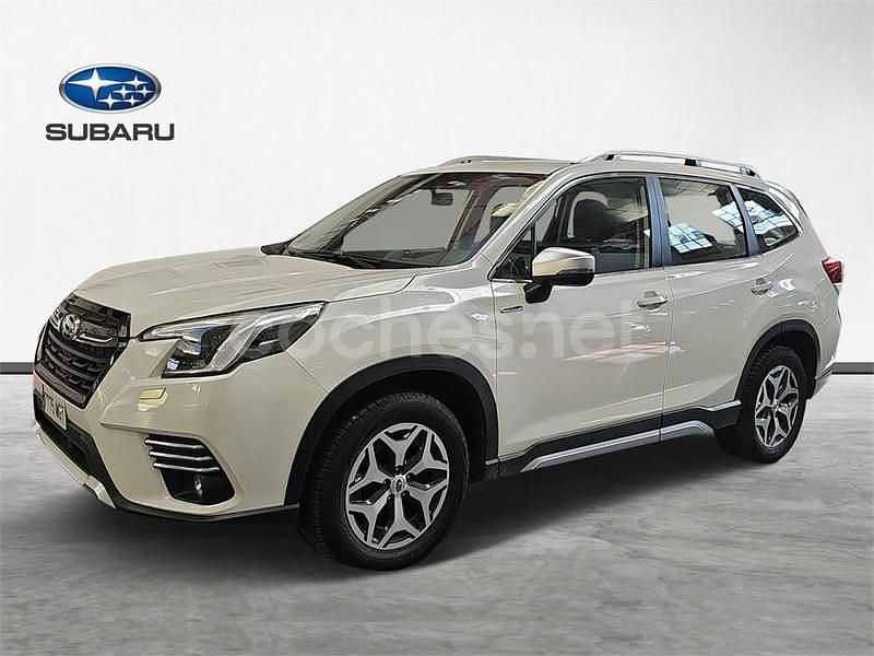Blanco Usado 2023 Subaru Forester Sport SUV | 28.900 € - Imagen 1/4