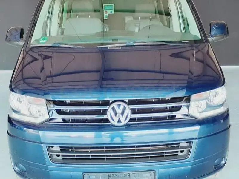 Usado VW Multivan Highline 180 CV (132 kW) 2010 Gris / plata Monovolumen