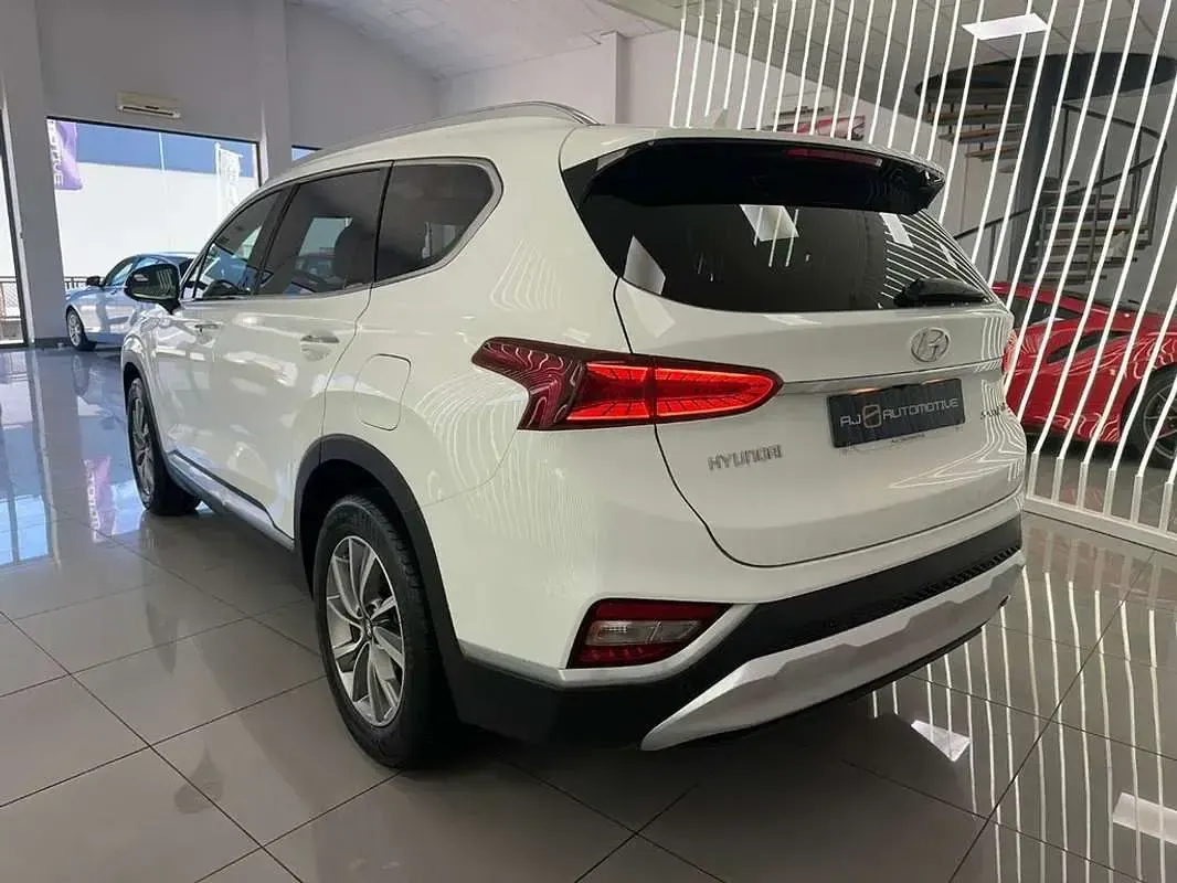 Usado Hyundai Santa Fe 201 CV (147 kW) 2022 Blanco SUV