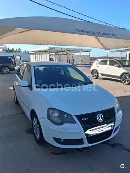Usado VW Polo United 70 CV (51 kW) 2009 Blanco Utilitario