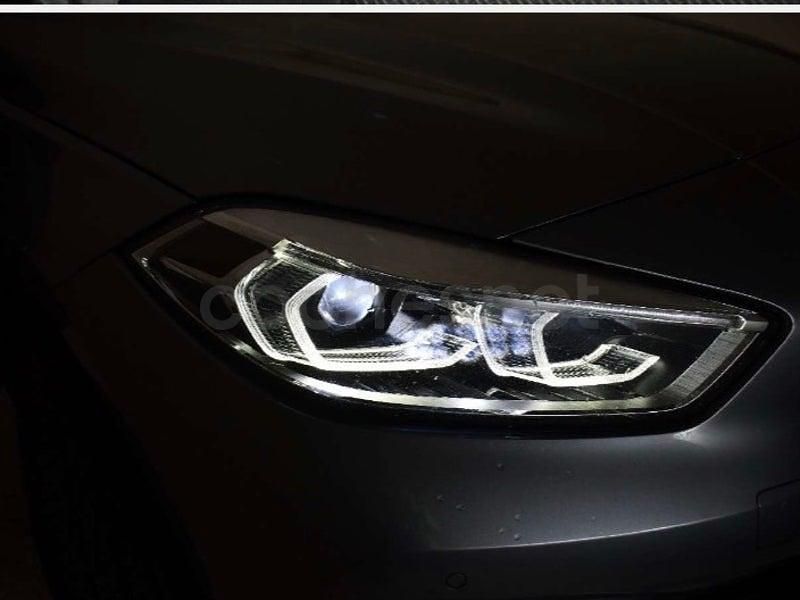 Usado BMW 118 150 CV (110 kW) 2022 Gris / plata Utilitario