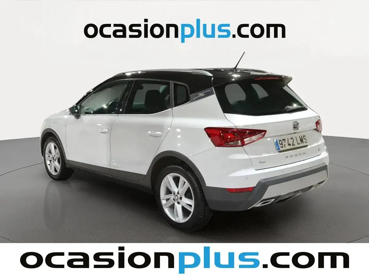 Usado Seat Arona FR 90 CV (66 kW) 2021 Blanco SUV