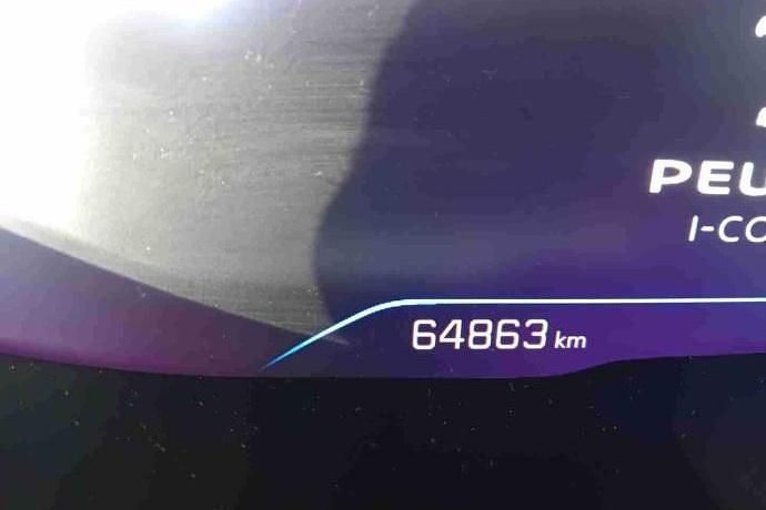 Usado Peugeot 3008 Allure 130 CV (95 kW) 2022