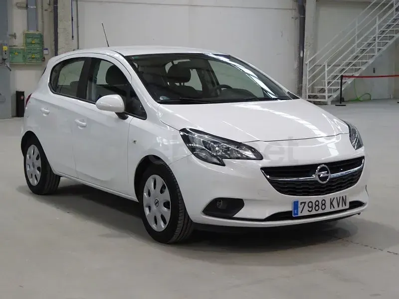 Usado Opel Corsa Selective 90 CV (66 kW) 2019 Blanco Utilitario