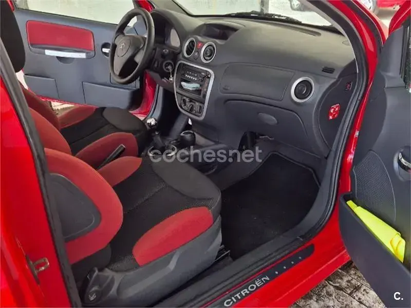 Usado Citroën C2 125 HP (91 kW) 2005 Vermelho Citadino