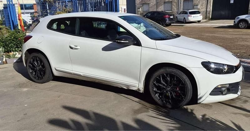 Usado VW Scirocco 140 CV (102 kW) 2009 Blanco Coupe