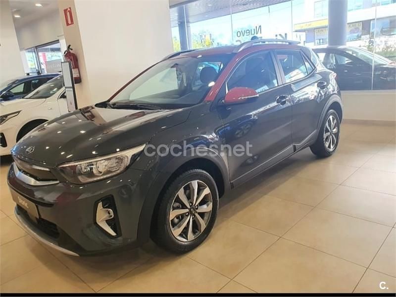 Gris / plata Usado 2019 Kia Stonic SUV | 15.000 € (Buen precio) - Imagen 1/4