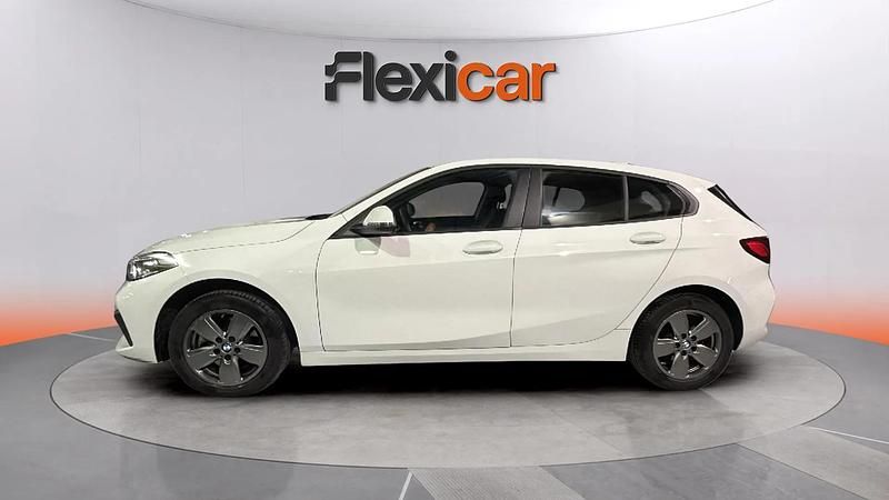 Usado BMW 116 116 CV (85 kW) 2023 Blanco Utilitario