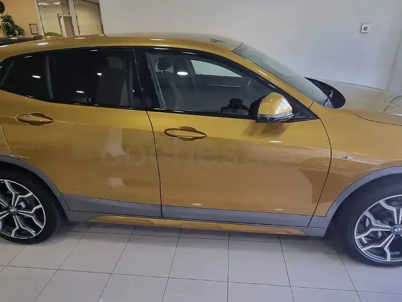 Usado BMW X2 150 CV (110 kW) 2018 Amarillo SUV