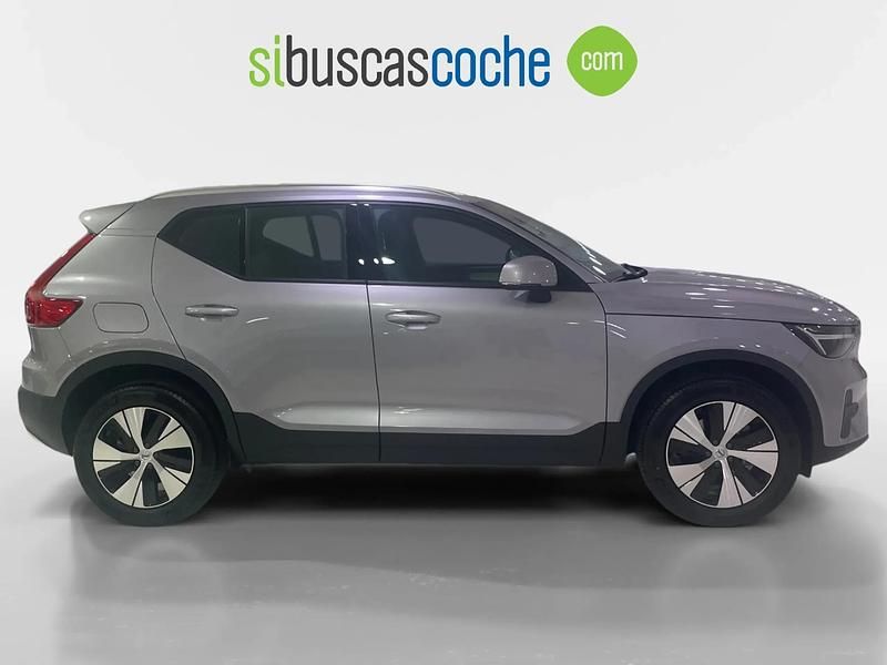 Nuevo Volvo XC40 Core 163 CV (119 kW) 2025 Beige SUV