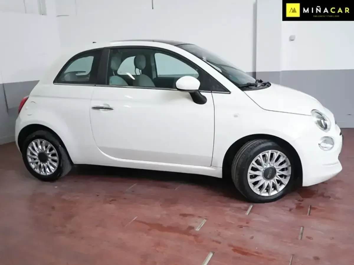 Usado Fiat 500 Dolcevita 70 CV (51 kW) 2022 Blanco Utilitario