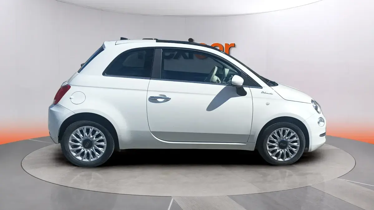 Usado Fiat 500 Dolcevita 71 CV (52 kW) 2023 Blanco Berlina