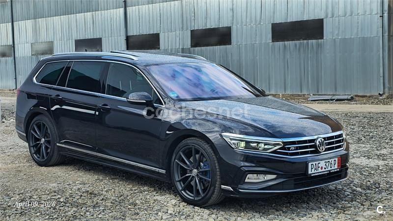 Usado VW Passat Alltrack 240 CV (176 kW) 2020 Negro Familiar