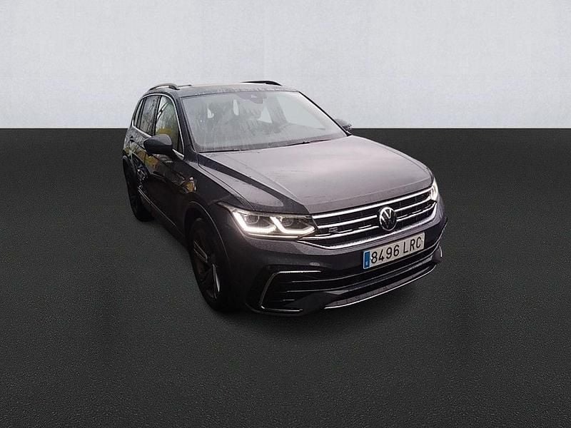 Usado VW Tiguan R-line 150 CV (110 kW) 2021 Gris SUV