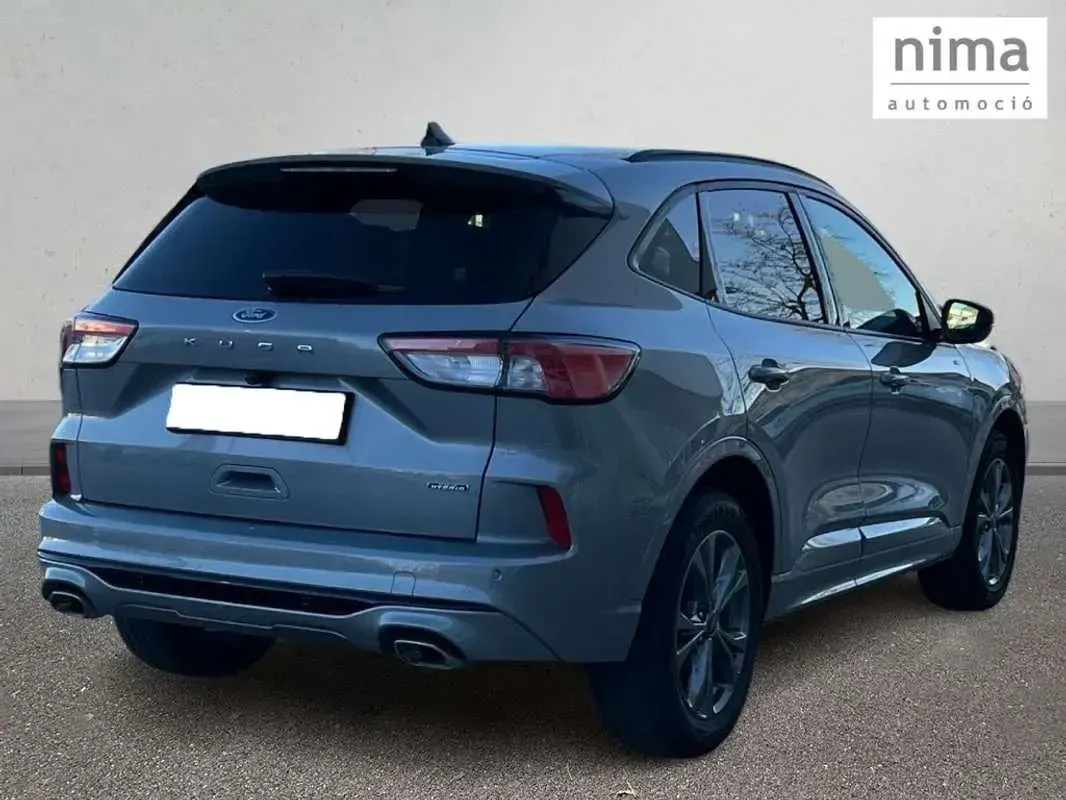 Usado Ford Kuga ST-Line 226 CV (166 kW) 2023 SUV