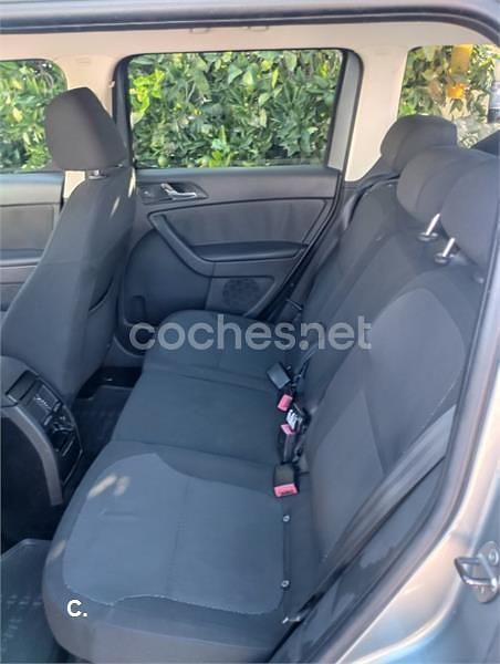 Gris / plata Usado 2010 Skoda Yeti Ambition SUV | 6800 € (Precio justo) - Imagen 1/4