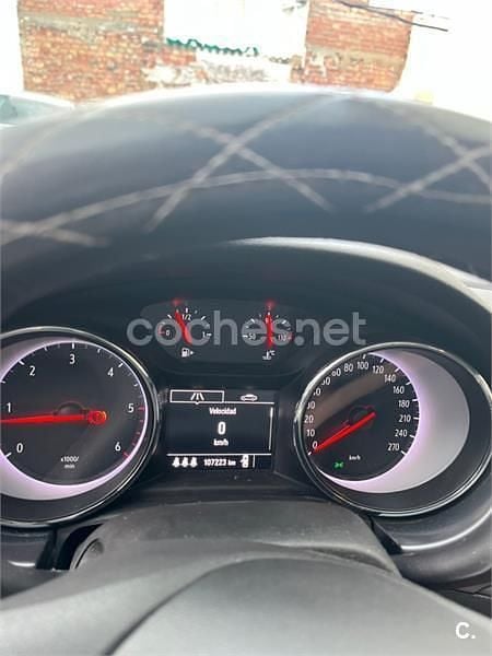 Usado Opel Astra Business 110 CV (80 kW) 2017 Blanco Berlina