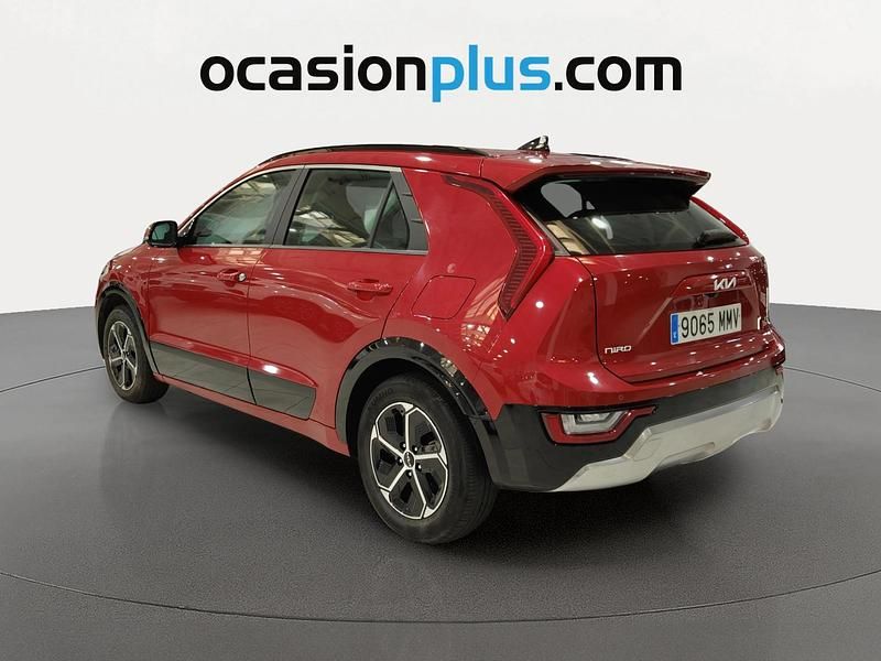 Usado Kia Niro 141 CV (103 kW) 2024 Blanco SUV