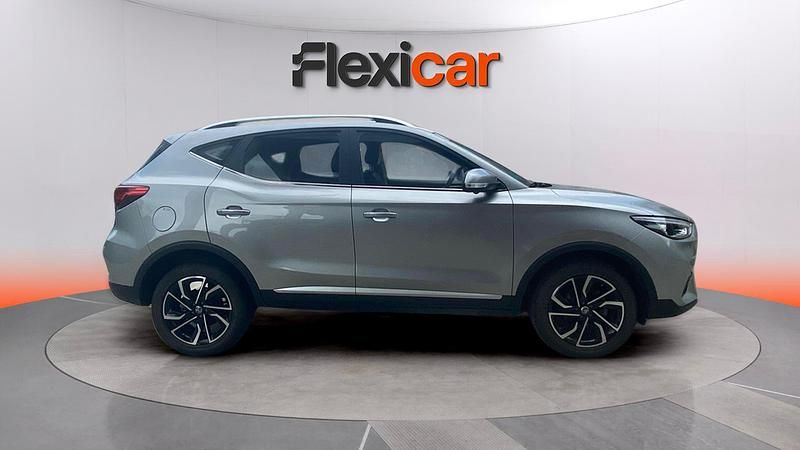 Usado MG ZS Luxury 106 CV (77 kW) 2024 Gris Berlina