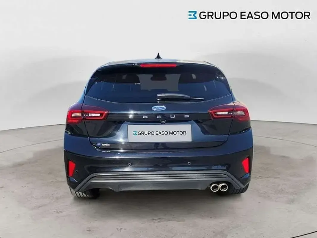 Usado Ford Focus ST-Line X 155 CV (114 kW) 2025 Negro Utilitario