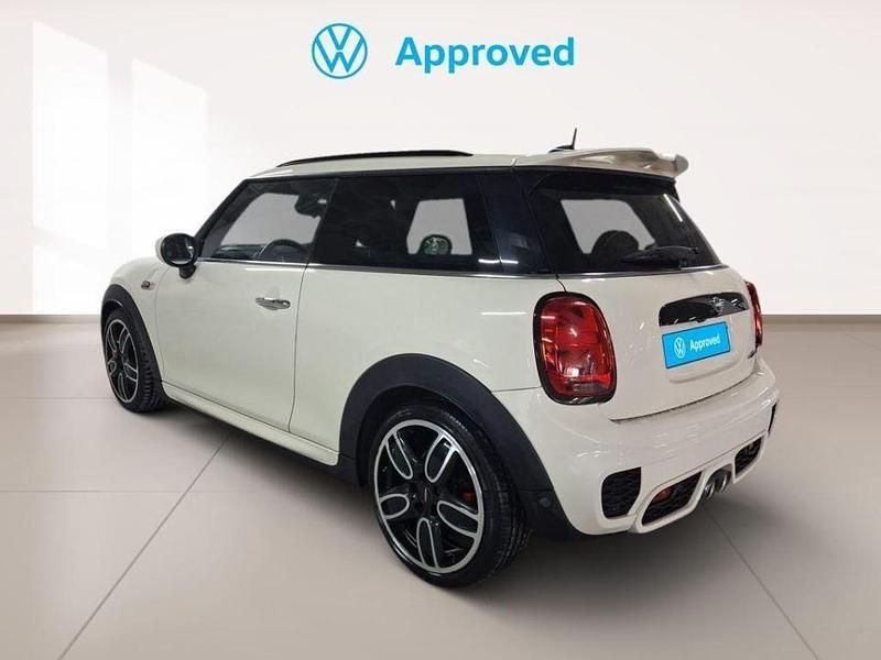 Usado Mini John Cooper Works 231 CV (169 kW) 2019 Blanco Utilitario